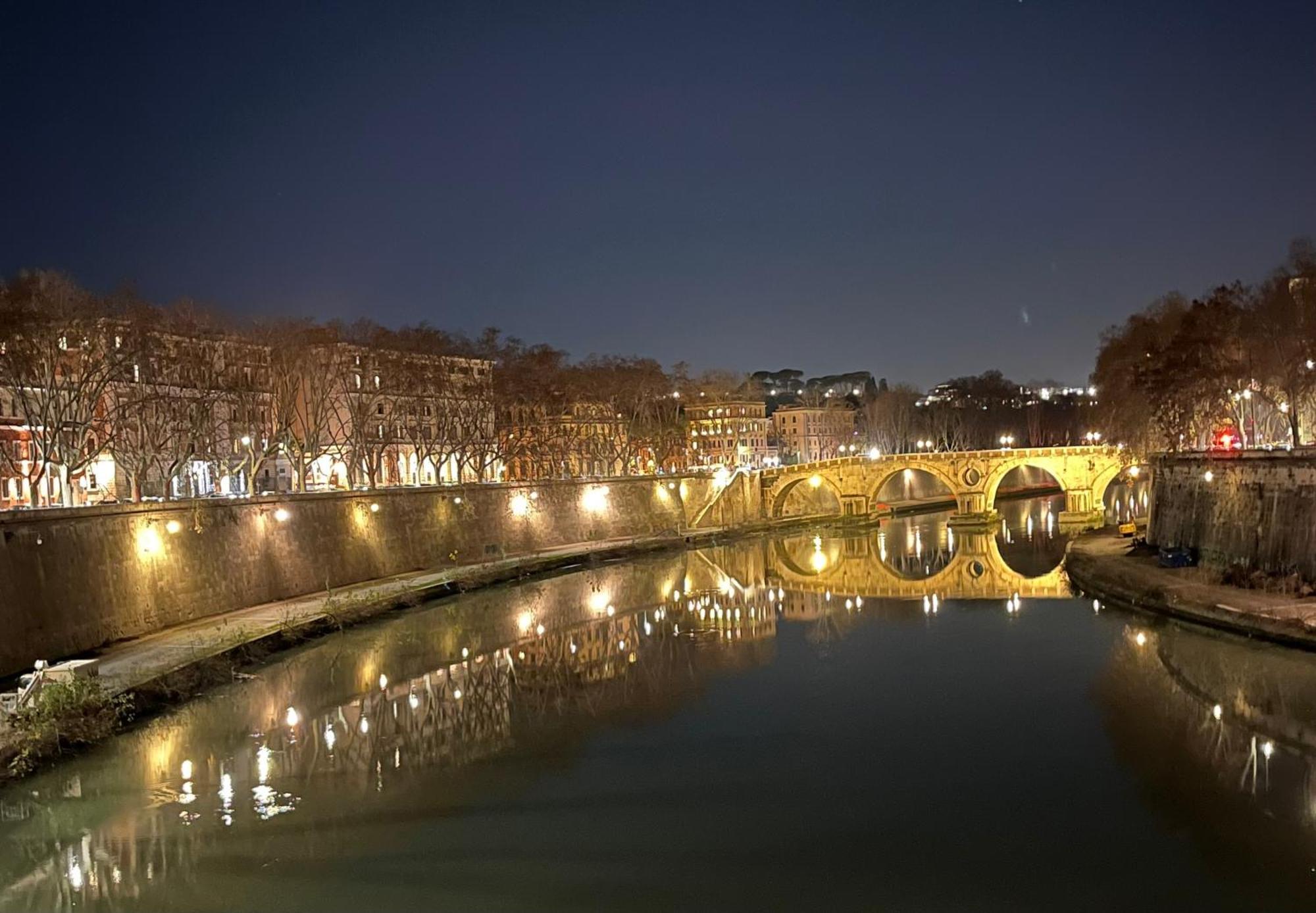 Trastevere numero 28 Roma Exterior foto